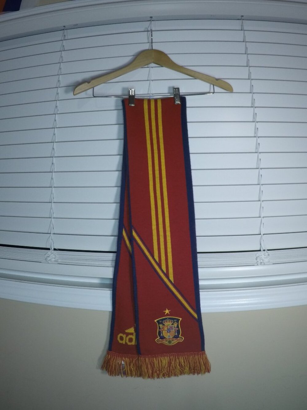 Adidas Spain RFEF Fan Scarf Red Yellow NWOT